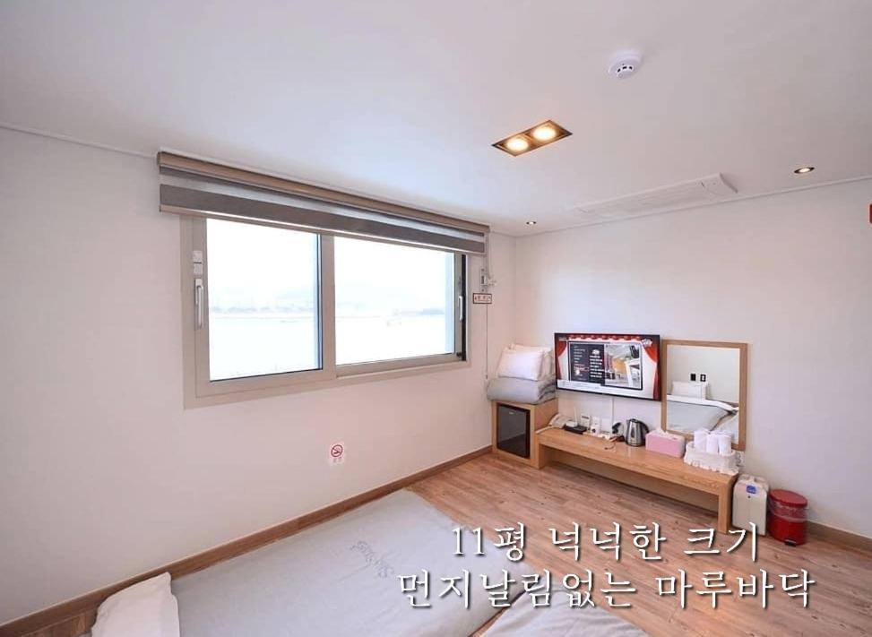 Sea Star Hostel Yeosu Exterior foto