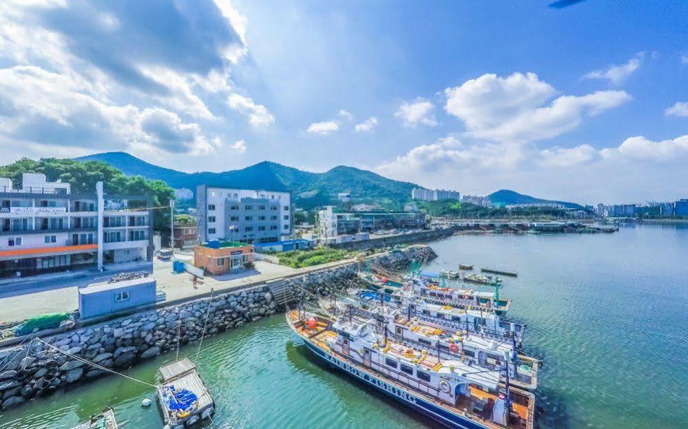Sea Star Hostel Yeosu Exterior foto